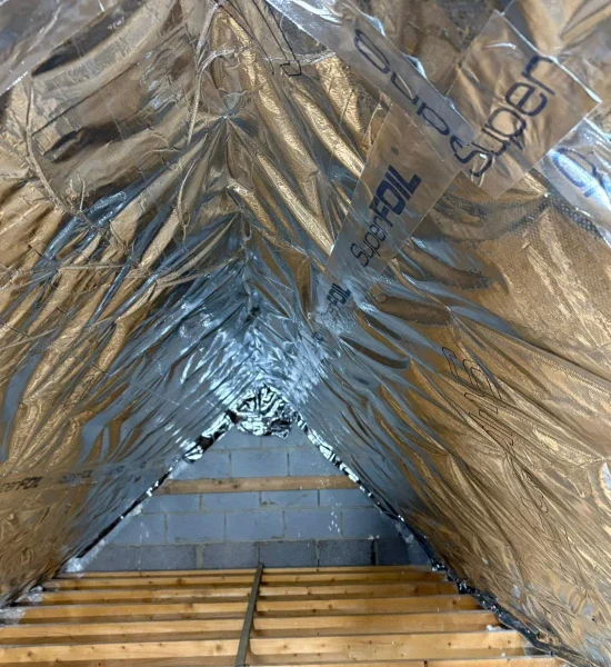The-Loft-Insulation-Experts-Essex-Multifoil-SuperFOIL-Insulation-Fitters-3.webp